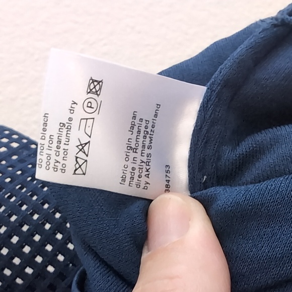 Akris Punto Navy Blue Short Sleeve Open Knit Blouse Sz 8 - Picture 11 of 13